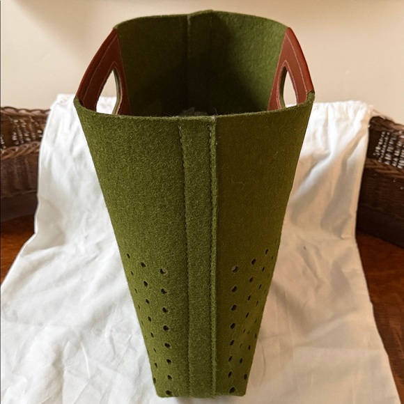 Graf Lantz Asobi Merino Wool Midi - Picture 5 of 9